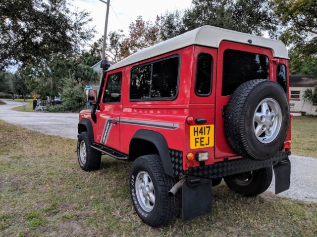 1990 Land Rover Defender County - photo 2