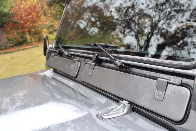 1990 Land Rover Defender 110 - photo 10