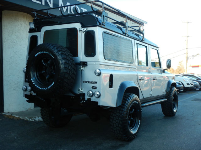 1990 Land Rover Defender 5 DOOR WAGON - photo 3