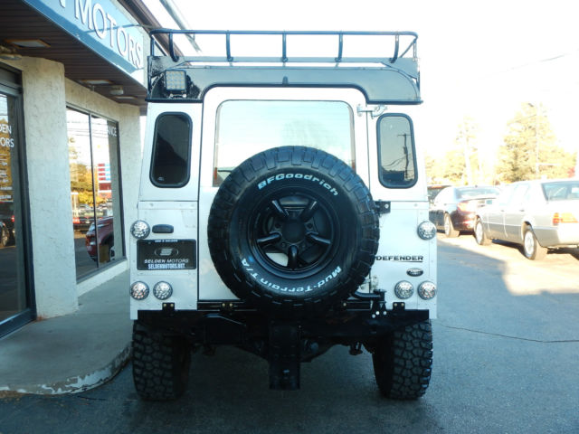 1990 Land Rover Defender 5 DOOR WAGON - photo 5