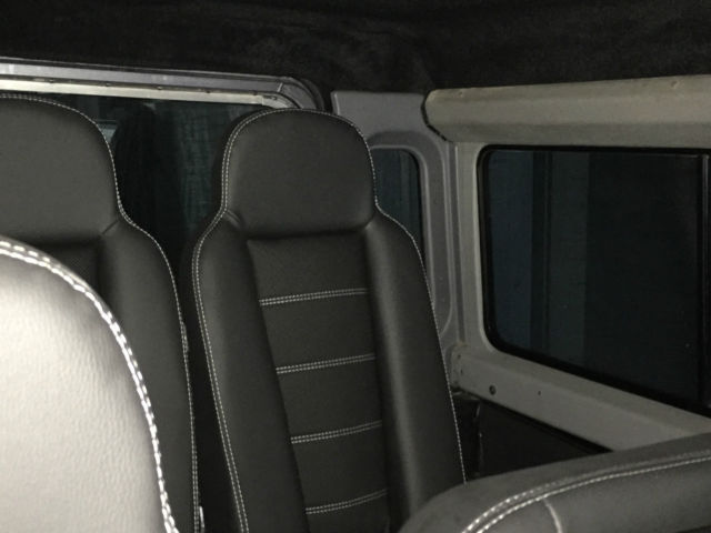 1990 Land Rover Defender 110 - photo 8