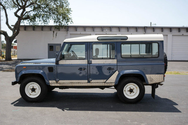 1990 Land Rover Defender County Station Wagon - photo 5