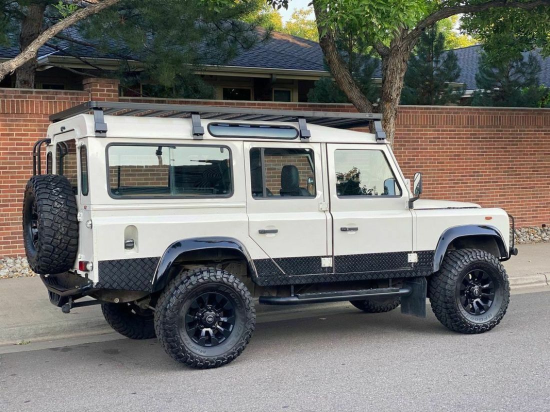 1990 Land Rover Defender Alcantara Headliner, AC, 2.5L Diesel - photo 8