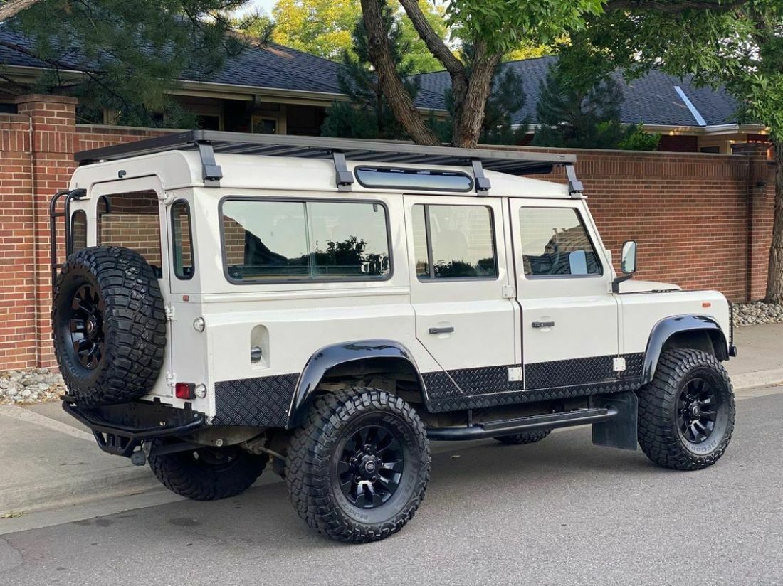 1990 Land Rover Defender Alcantara Headliner, AC, 2.5L Diesel - photo 9