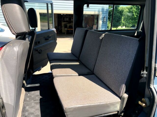 1990 Land Rover Defender - photo 12