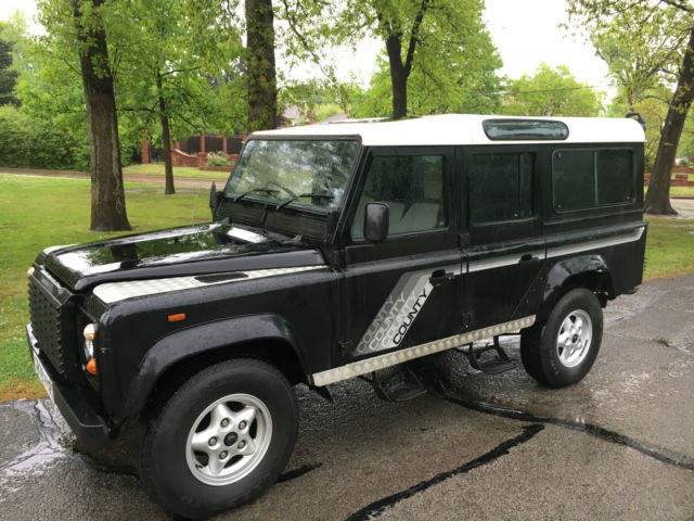 1990 Land Rover Defender