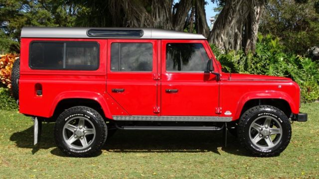 1990 LAND ROVER DEFENDER 110 COUNTY STATION WAGON 200TDI RESTORED ON NEW CHASSIS 1990 Land Rover Defender DEFENDER STATION WAGON 200TDI