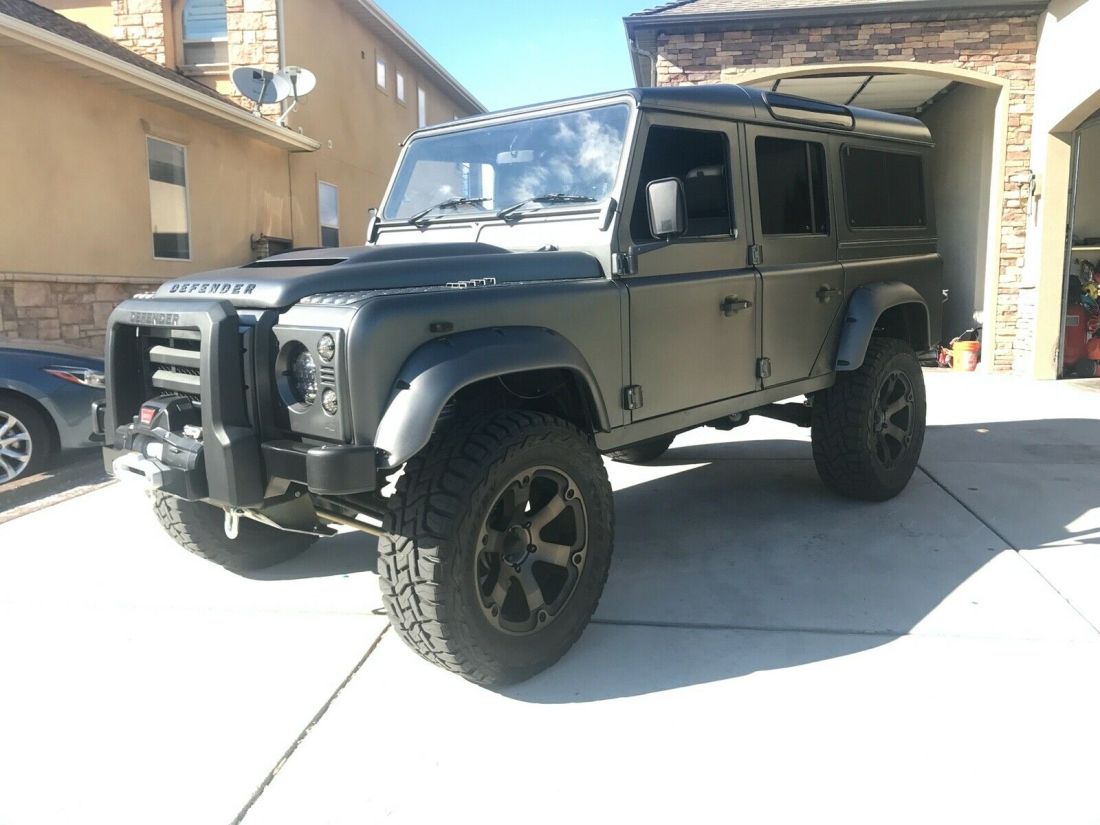 1901 Land Rover Defender - photo 11