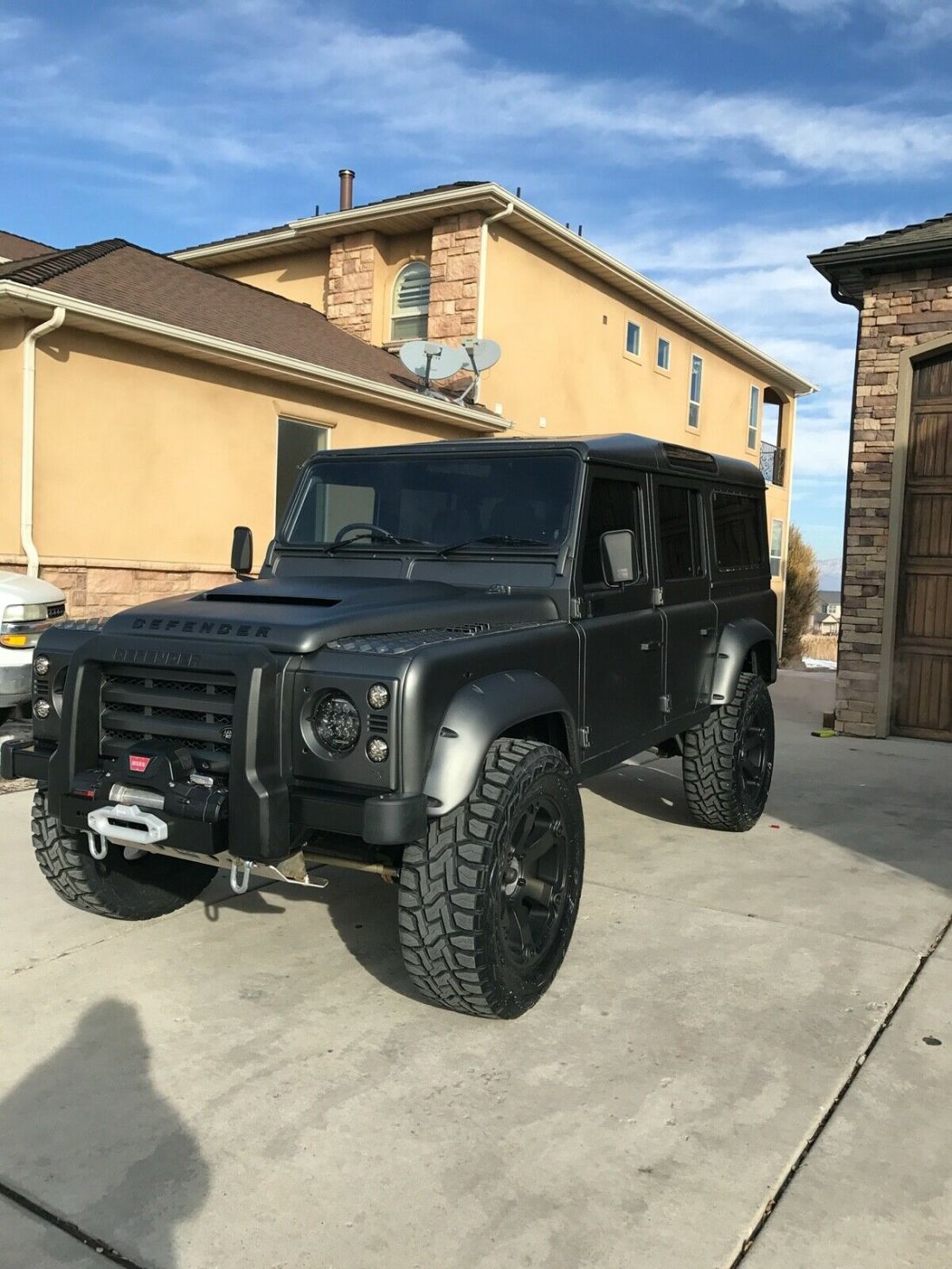 1901 Land Rover Defender - photo 2