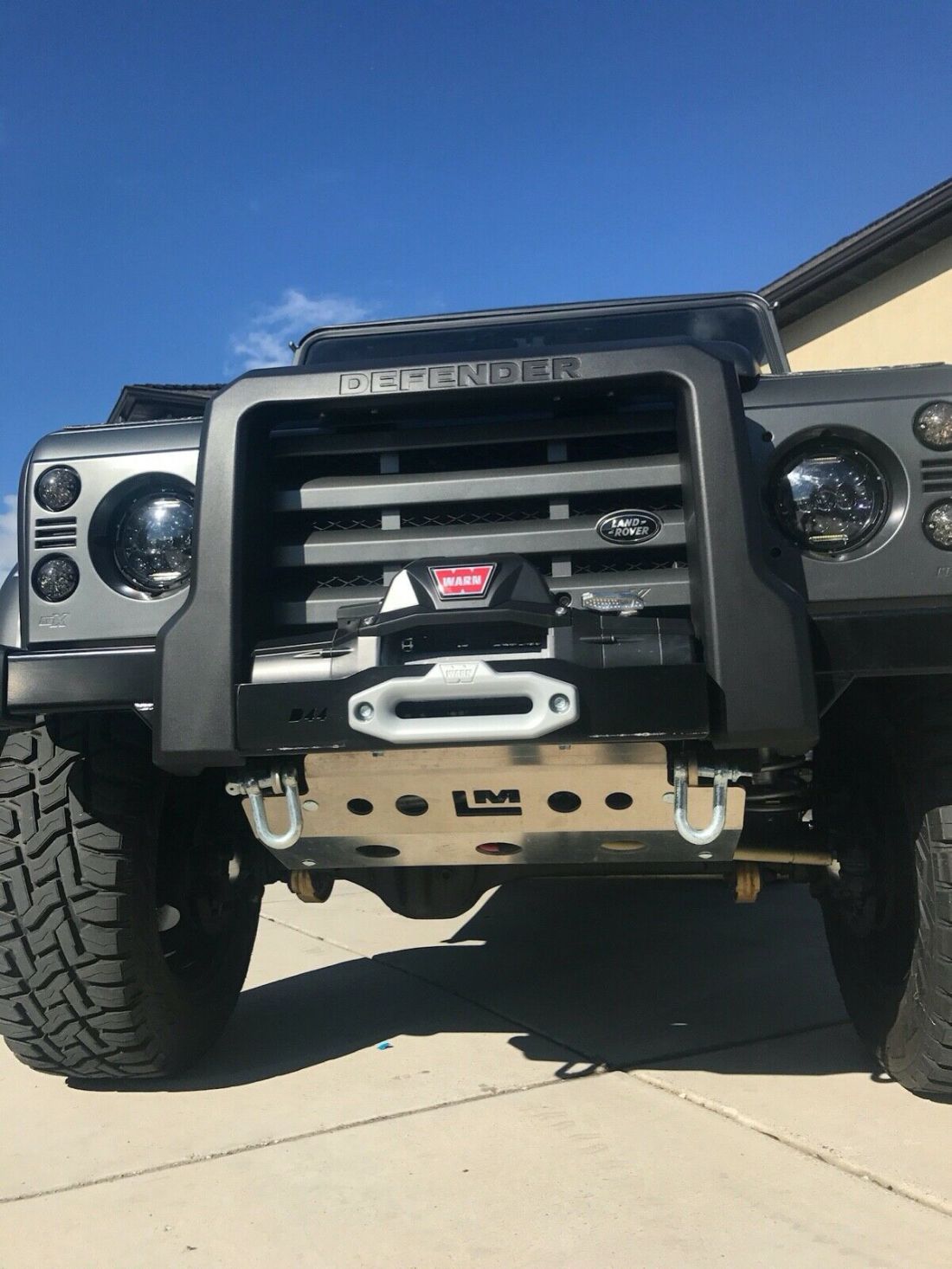 1901 Land Rover Defender - photo 4