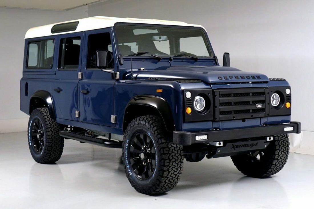 1990 Land Rover Defender