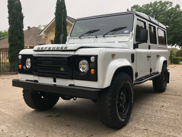 1990 Land Rover Defender County - photo 3