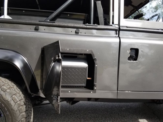 1990 Land Rover Defender 110 - photo 8