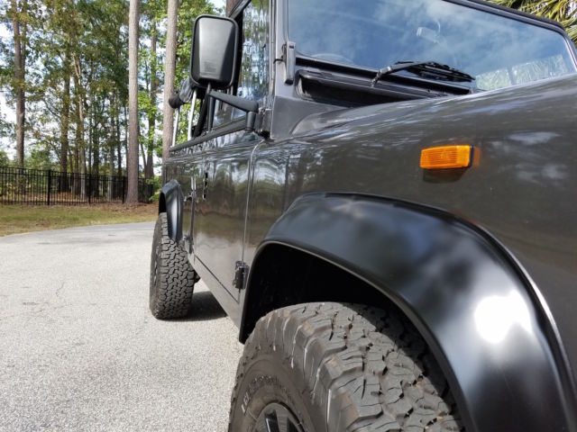 1990 Land Rover Defender 110 - photo 9