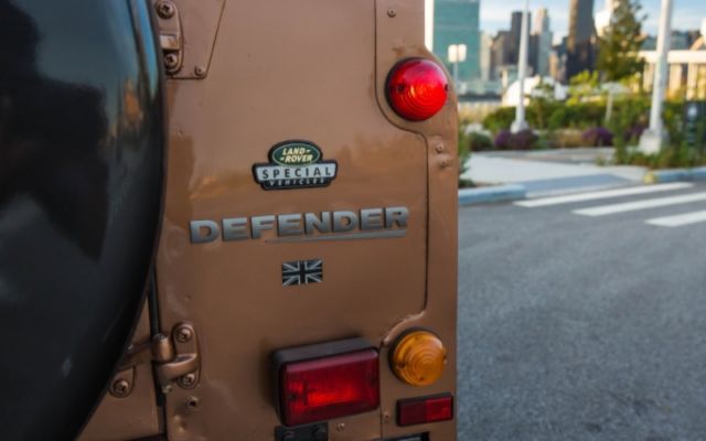 1990 Land Rover Defender - photo 3