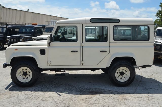 1990 Land Rover Defender County Station Wagon - photo 7