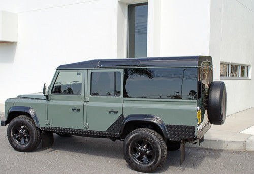 1990 Land Rover Defender 110 County v8 - photo 2