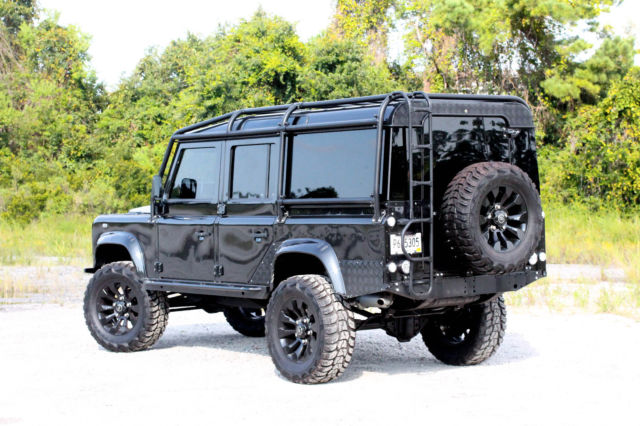1990 LAND ROVER DEFENDER 110 V8 RHD Manual (We are moving, motivated to sell!!) 1990 Land Rover Defender