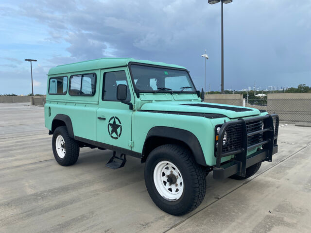 1990 Land Rover Defender 110 WITH AC RHD 2 Door LWB Manual V8 1990 Land Rover Defender 110 RHD AC 2 Dr 5 Spd V8
