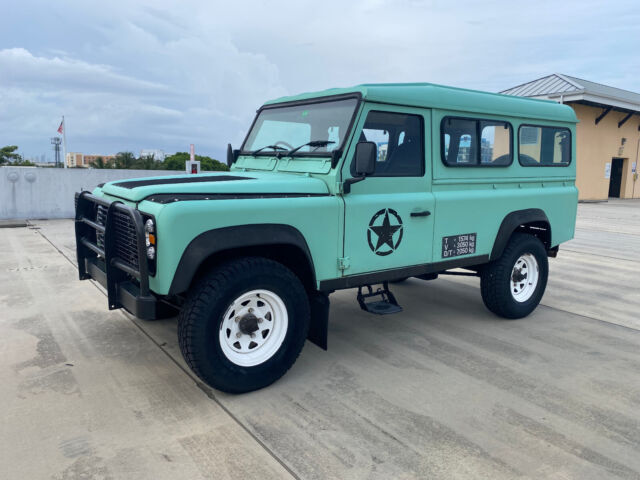 1990 Land Rover Defender 110 RHD AC 2 Dr 5 Spd V8 - photo 2