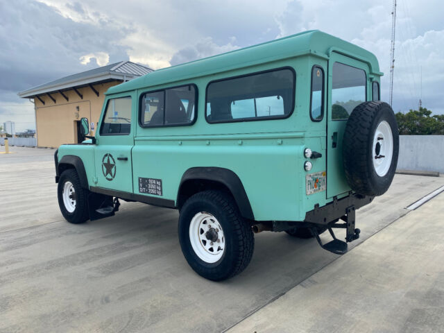 1990 Land Rover Defender 110 RHD AC 2 Dr 5 Spd V8 - photo 3