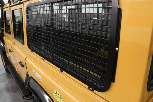 1990 Land Rover Defender -- - photo 11