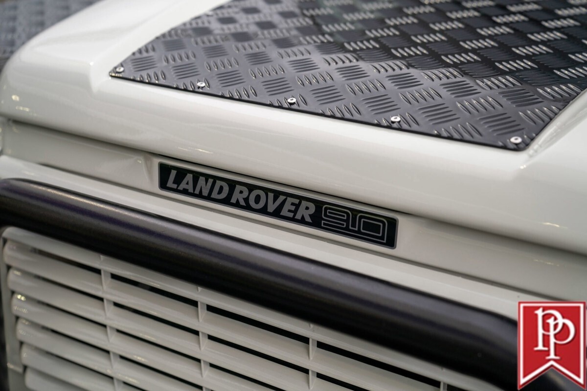 1990 Land Rover Defender 90 - photo 3