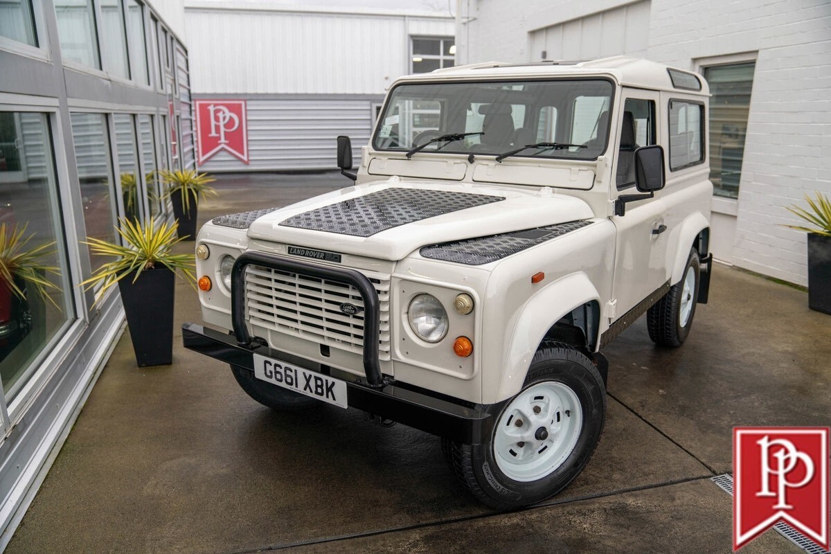 1990 Land Rover Defender 90 - photo 4