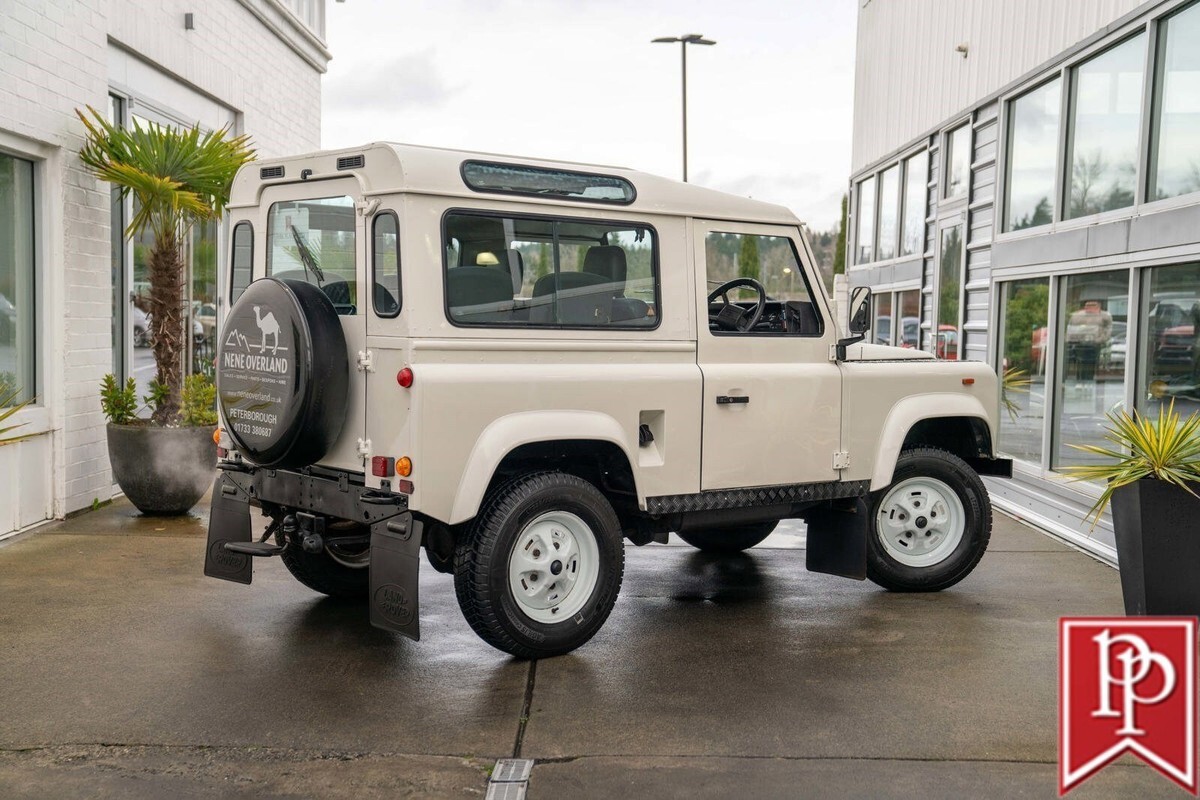 1990 Land Rover Defender 90 - photo 8