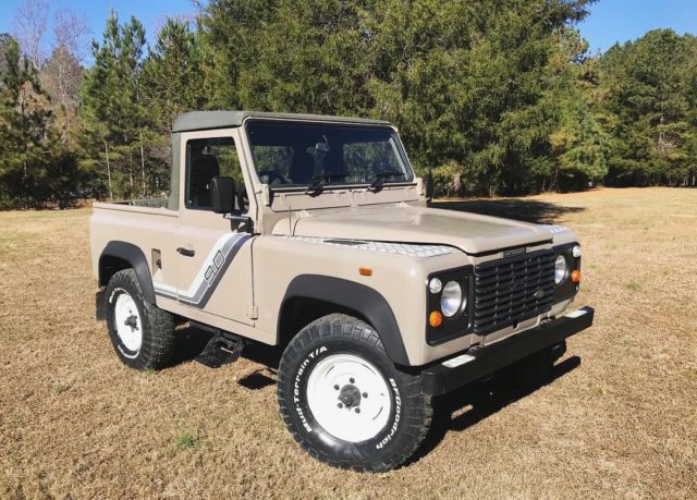 1990 LAND ROVER DEFENDER 90 200TDI TURBO DIESEL 4x4 PICK UP TRUCK 1990 Land Rover Defender