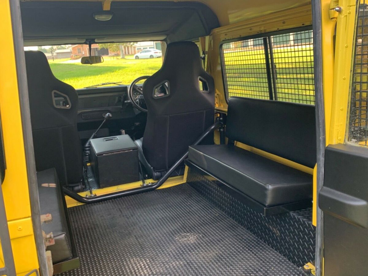 1990 Land Rover Defender - photo 11
