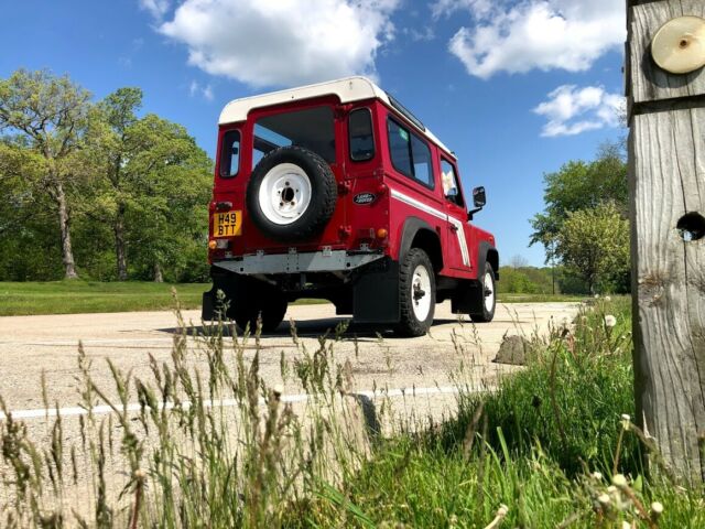 1990 Land Rover Defender 90 4C - photo 11