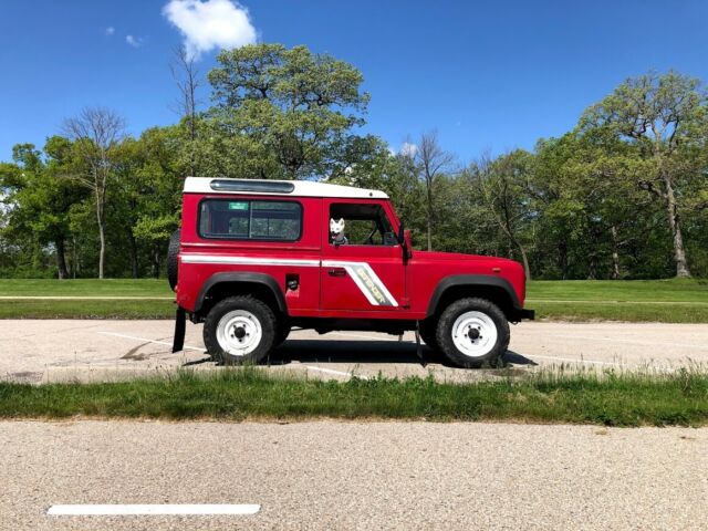 1990 Land Rover Defender 90 4C - photo 5
