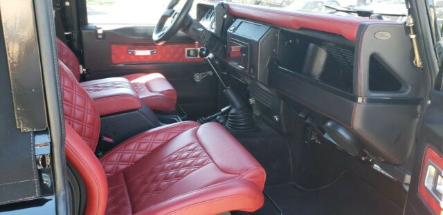 1990 Land Rover Defender 90 - photo 11