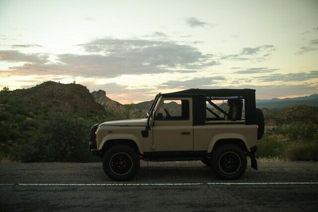 1990 Land Rover Defender Defender 90, Full Restoration, CA Accepted - photo 12