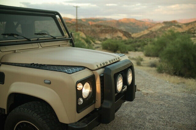 1990 Land Rover Defender Defender 90, Full Restoration, CA Accepted - photo 9