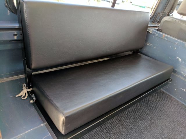 1990 Land Rover Defender - photo 13