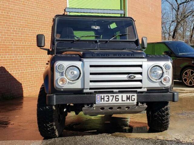 1990 Land Rover Defender - photo 5