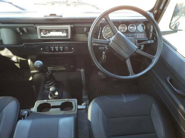 1990 Land Rover Defender - photo 8