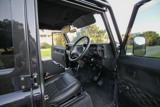 1990 Land Rover Defender - photo 10