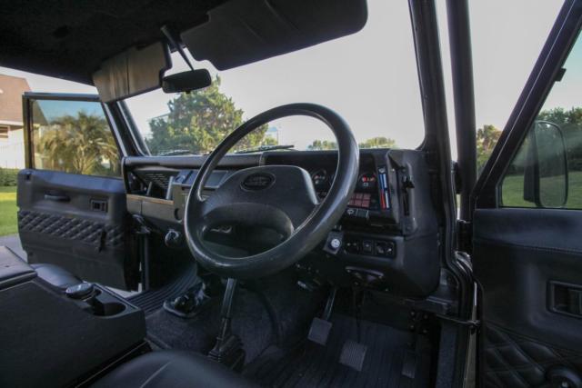 1990 Land Rover Defender - photo 9
