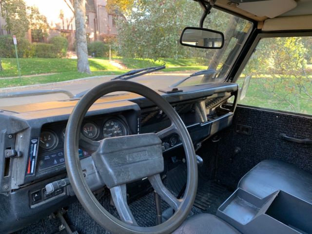 1990 Land Rover Defender 110 - photo 5