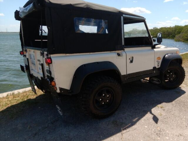 1990 Land Rover Defender - photo 10