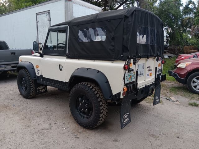 1990 Land Rover Defender - photo 12