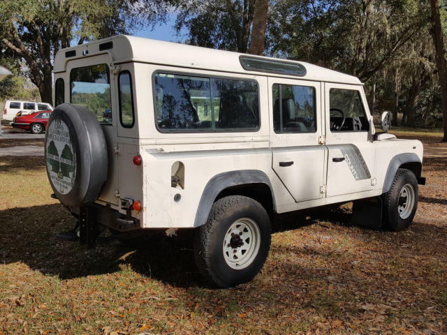 1990 Land Rover Defender 5 DOOR COUNTY - photo 6