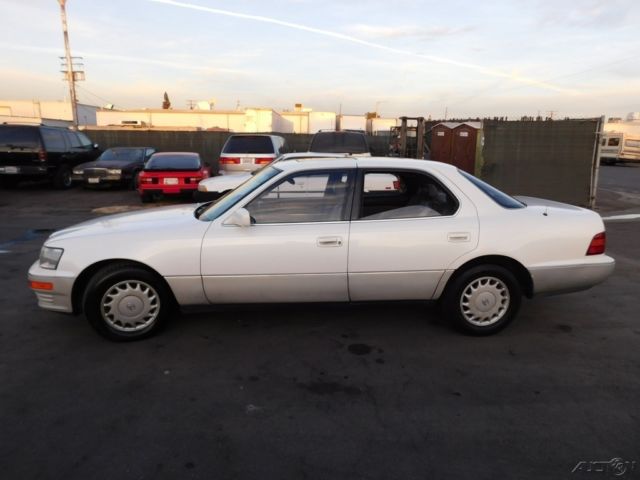 1990 Lexus LS - photo 3