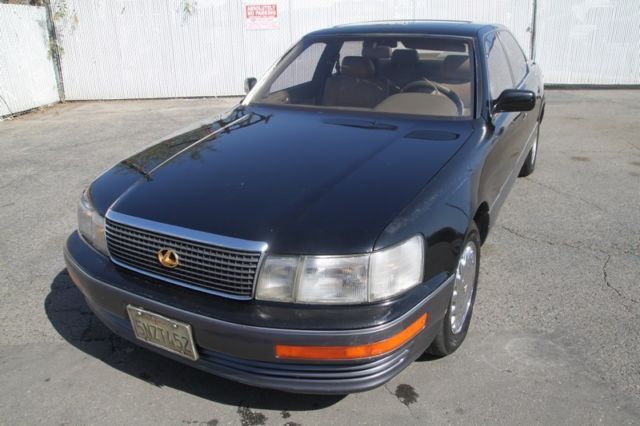 1990 Lexus LS400 Automatic 8 Cylinder NO RESERVE 1990 Lexus LS