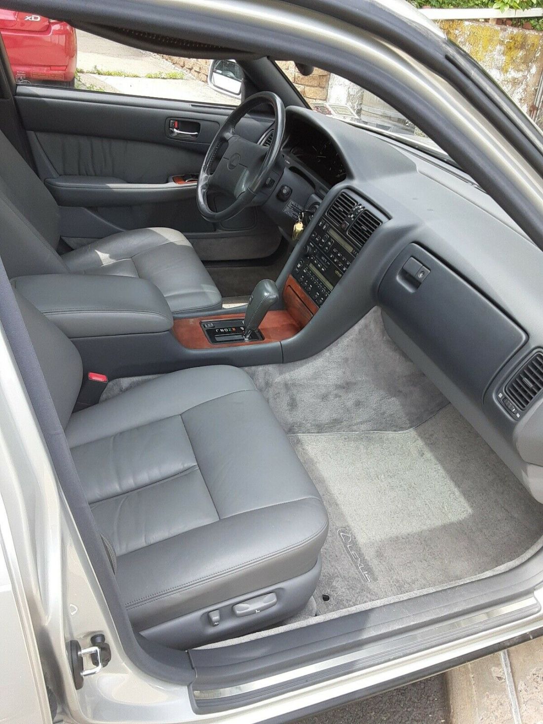 1990 Lexus LS400 400 - photo 10