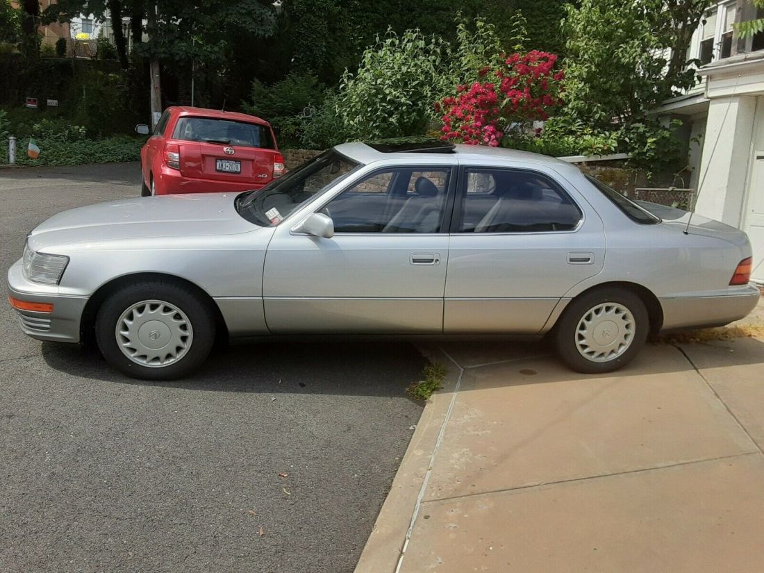 1990 Lexus LS400 400 - photo 3