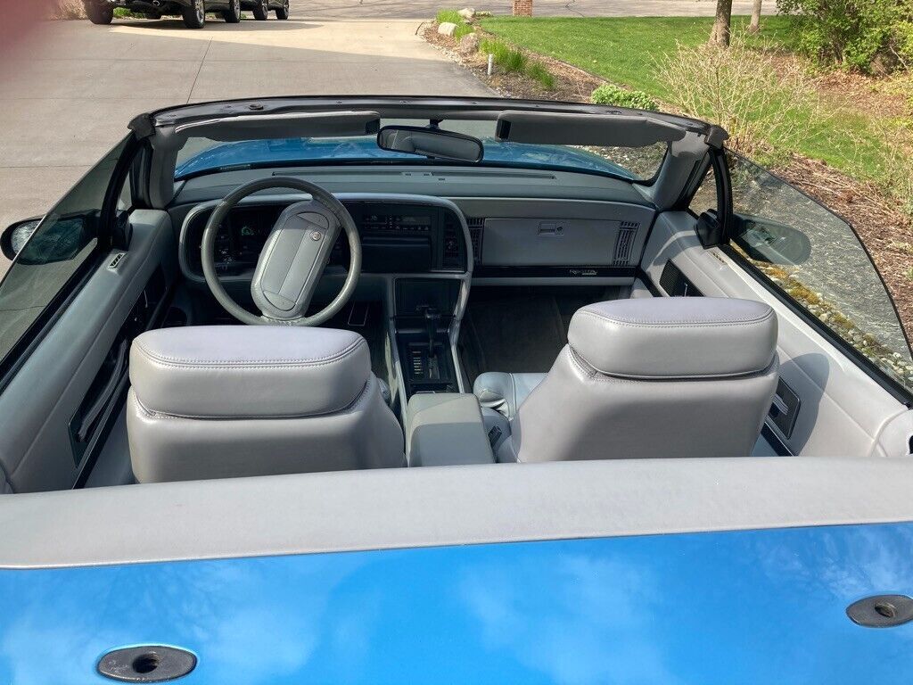 1990 Buick Reatta - photo 10